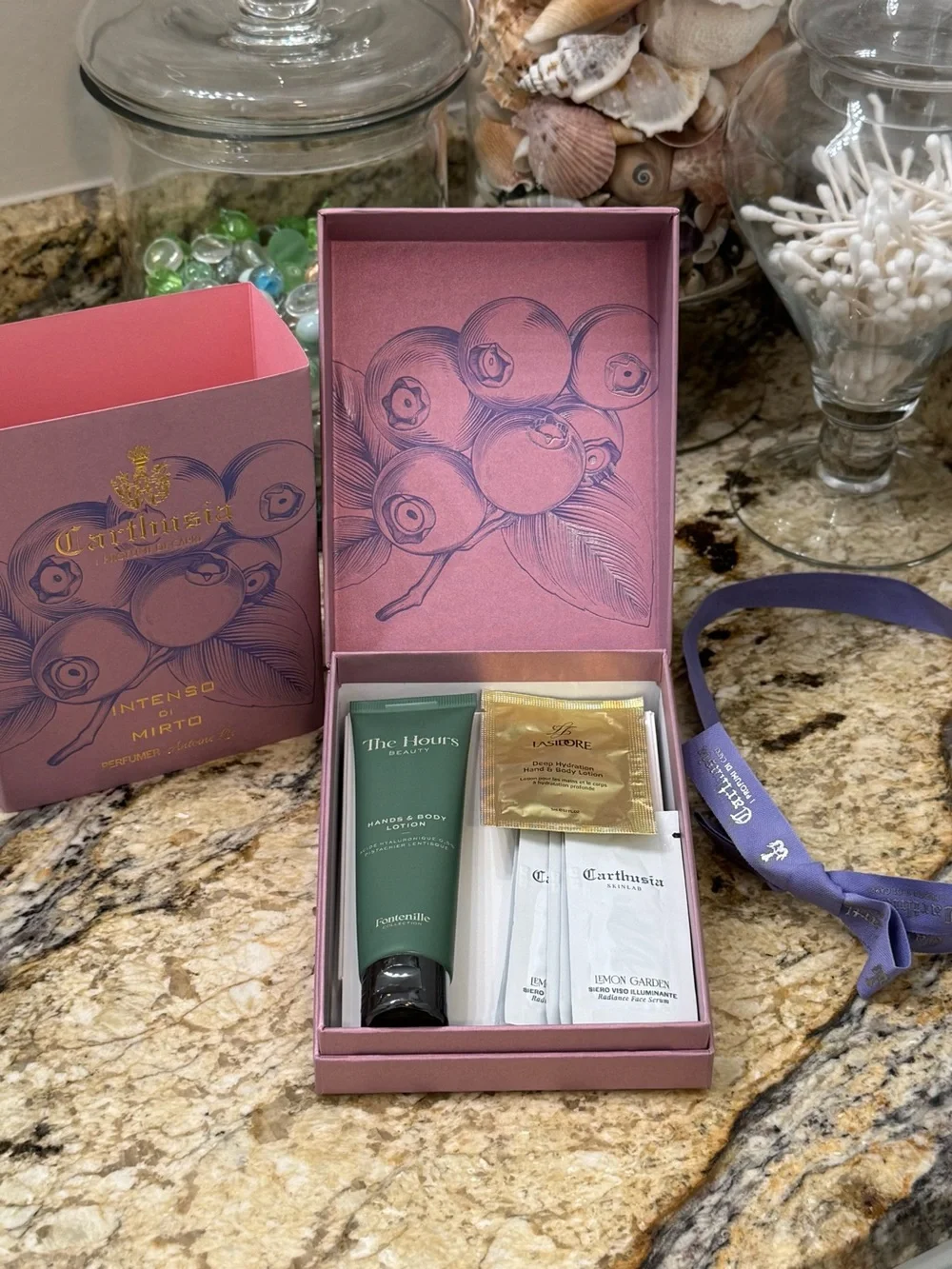 Carthusia Profumi di Capri Presentation Box with Face Serum and Lotion